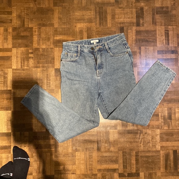 Noul/Oak & Fort light wash mom jeans - Picture 2 of 5